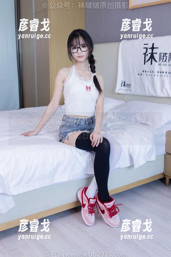 BoBoSocks袜啵啵 - 小甜豆的印象，写真分享里的白棉袜小插曲