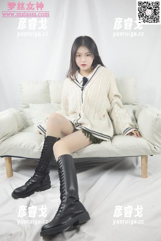 MSLASS梦丝女神-小漫 MSLASS梦丝女神 - 小漫奶牛原图,看她如何把这些倔犟的牛变成灵动的照片!精选最有意思的部分都是在这!