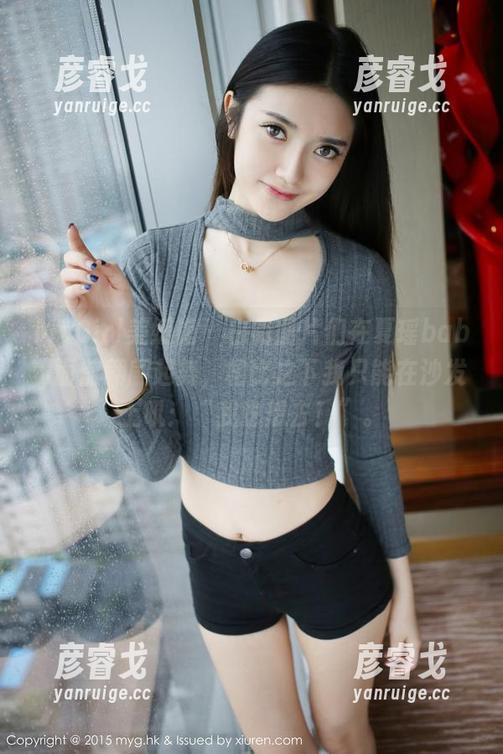 MyGirl美媛馆 - 白裙图片们在夏瑶baby面前翩翩起舞，相比之下我只能在沙发上吼：“我也想去！”。