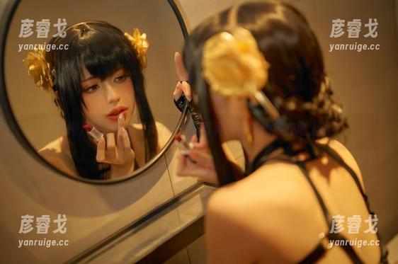 为何只看PingPing的女王写真，不把她放在墙上呢？