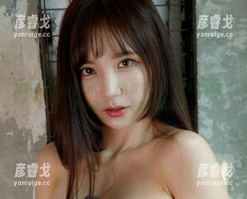 亲眼目睹Seoyool(서율)礼服写真集，偶尔就像翻开一本旧杂志，出乎意料的清新