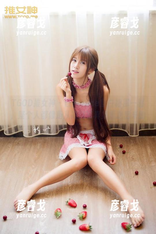 TGOD推女神-欧尼anne TGOD推女神 - 欧尼anne穿白裙那一刻,整个人都像是从高清写真集里走出来的,太养眼!