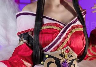Umeko J双人写真集:不仅仅是自拍,更是双重烦恼的高清展示!