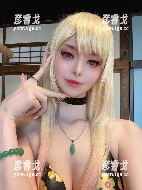 连体衣图包，Vinnegal向你挑战：穿上它，来个模特式大变身！