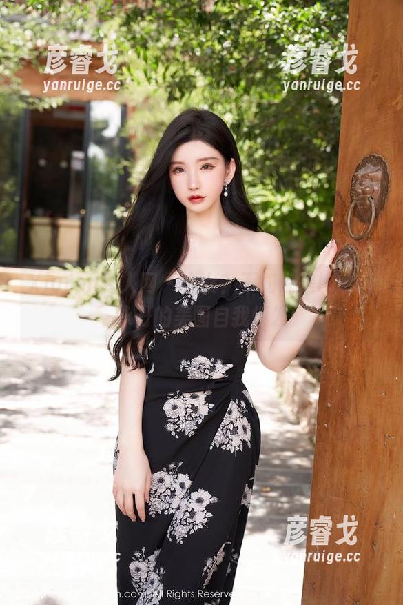 Xiuren秀人网-lucky咏丹 Xiuren秀人网 - 少女?不如说是lucky咏丹的美图自我爆发