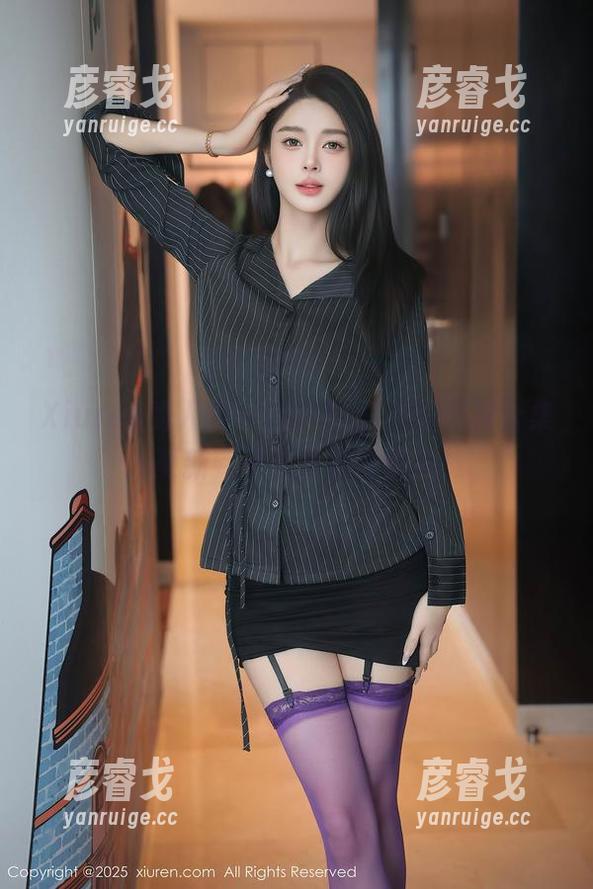 Xiuren秀人网-拍黄瓜girl Xiuren秀人网 - 拍黄瓜girl的短裙合集:更新到不敢直视的画风!