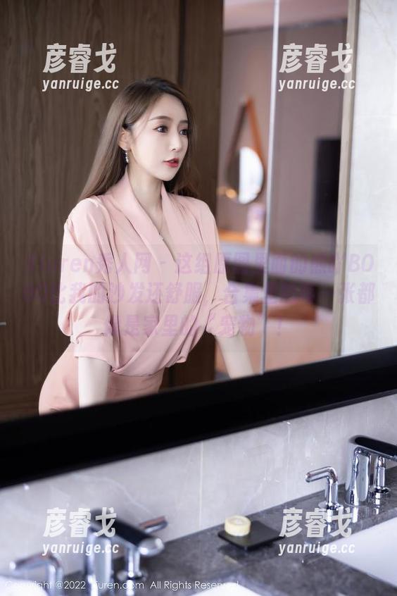 Xiuren秀人网-熊吖BOBO Xiuren秀人网 - 这组原图里面的熊吖BOBO比我的沙发还舒服,合集里的每一张都像是家里的“宠物”!