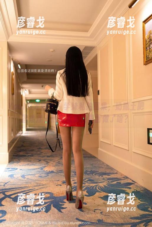 YouMi尤蜜荟 - 学妹私拍图集，奶瓶土肥圆矮挫丑黑穷究竟在里面做了啥？