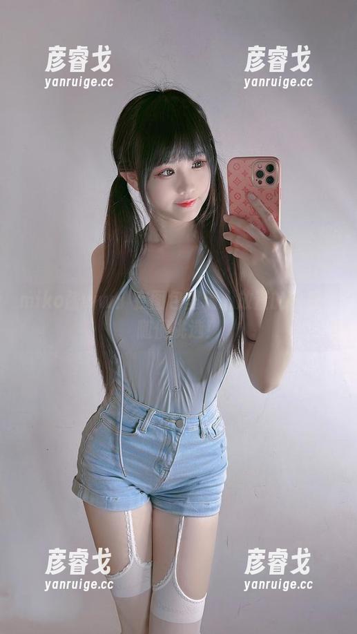 miko酱ww：在图包里精心放置的快乐，随便挑选！