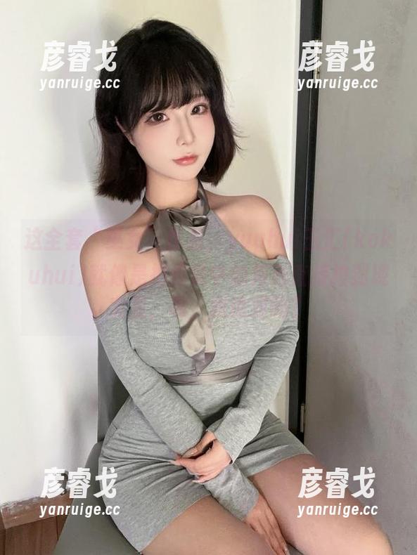 这全套“巫女”作品，yuuhui玉汇(kokuhui)就像是把传说中的角色直接拉到现实里，呃，我说对吗？