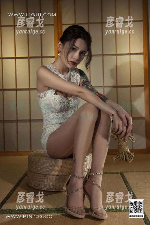 丽柜 - 允儿的豹纹原图——是我看见的野性的另一面吗？