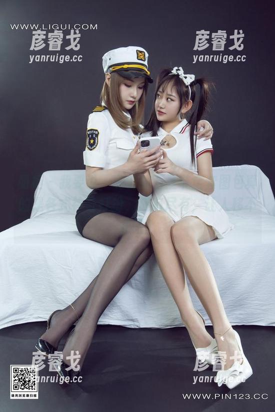 丽柜-璐璐 丽柜 - 我要说,璐璐的万圣节全套图包真的是各式神奇打扮,应有尽有,让人移不开眼。
