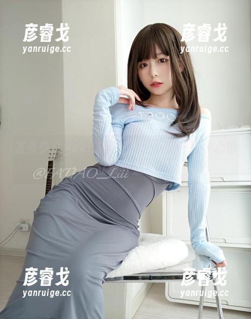 发条少女yoki 发条少女yoki的炙热照,下载一张,心情立刻升温?
