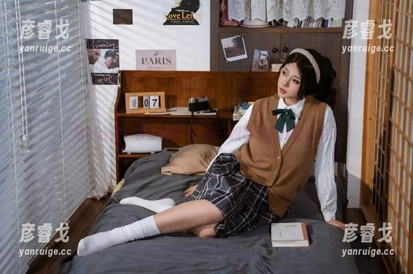 吊带合集，奈汐酱Nice用一根带子把我都看呆了
