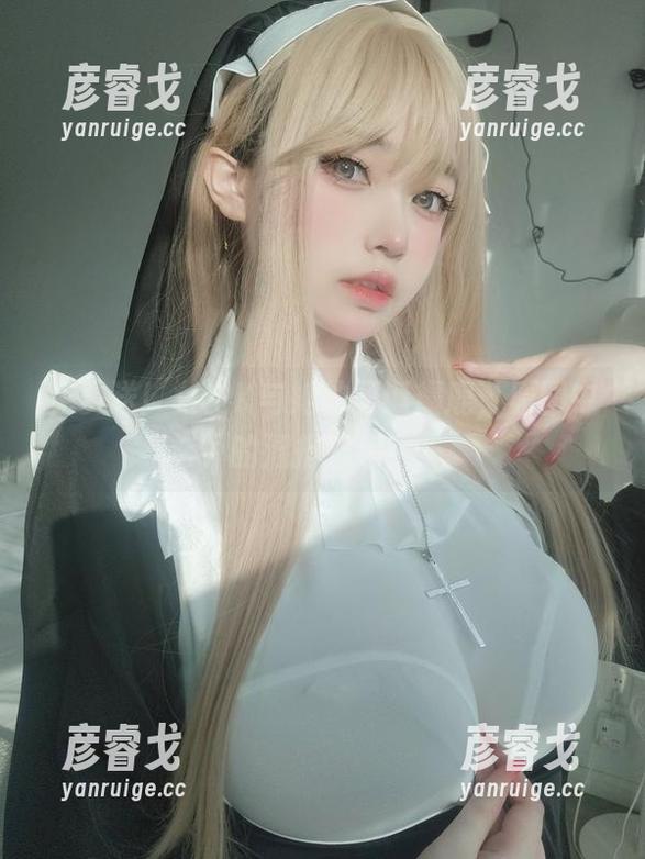 免费送！女主K与她的圣诞麋鹿，原图中的混搭乐趣！