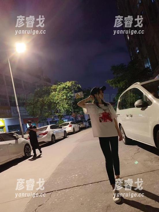 微密圈 - 小仙女ELaine的黑色迷雾合集，美图间总是浮现一些无法言喻的情绪。