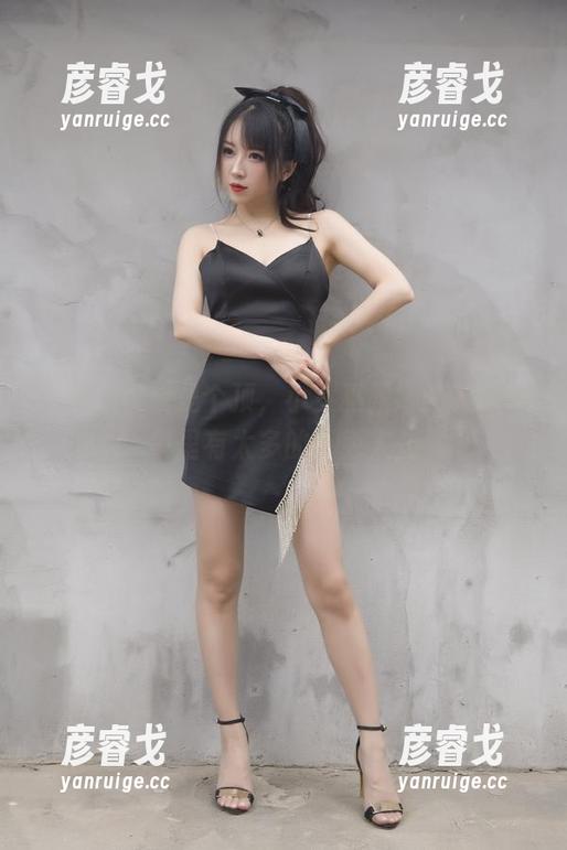 小女巫露娜 天台不仅仅是个顶,小女巫露娜的私房合集里有太多的不为人知