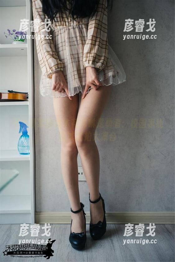 不走寻常路的木花琳琳是勇者：校园赤线区域私拍大集合