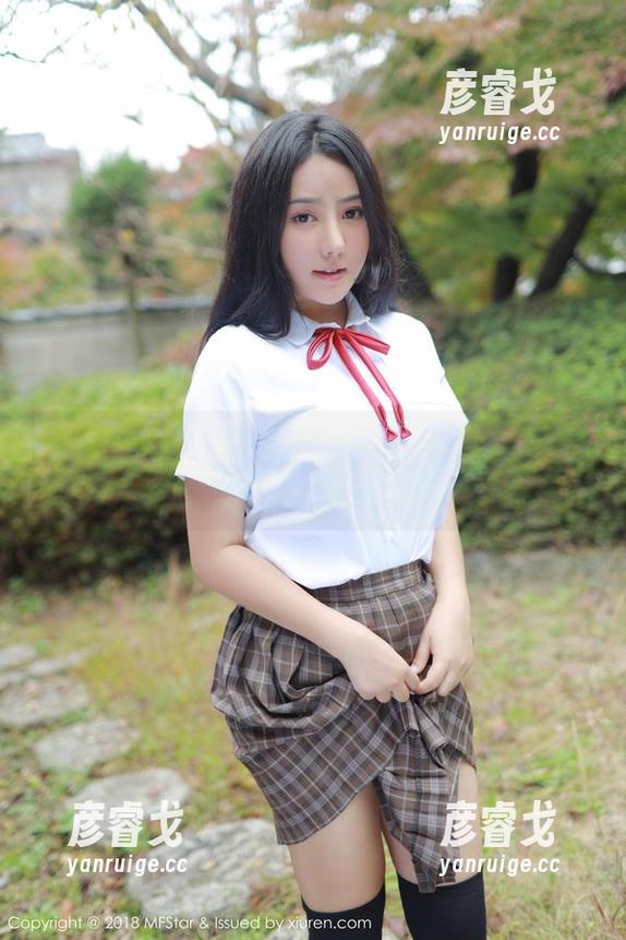 模范学院 - 你的女神来了！Ellie艾栗栗超高清图集，不怕打眼哦