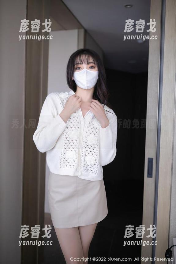 秀人网-南乔 秀人网 - 黑白里说不清,南乔的免费图片求别再模糊了!