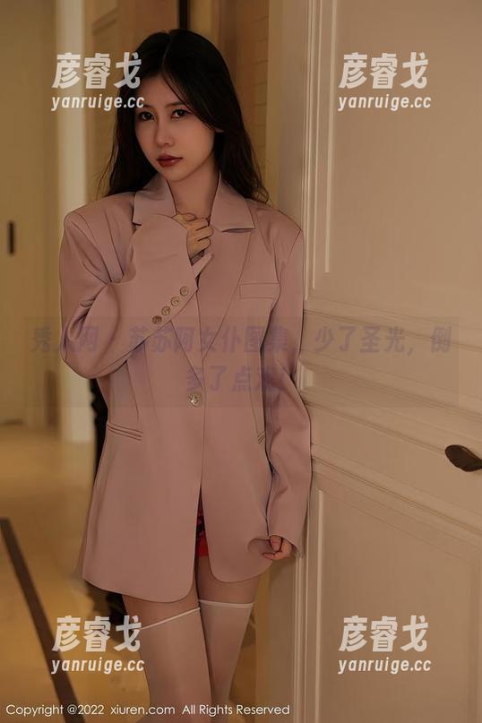 秀人网 - 苏苏阿女仆图集，少了圣光，倒多了点戏！