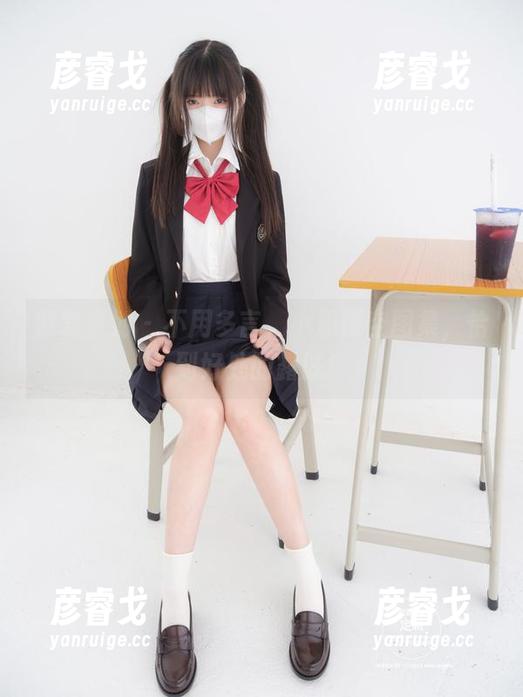 紧急企划 - 不用多言，小恩镂空图集，恰到好处的露肤！