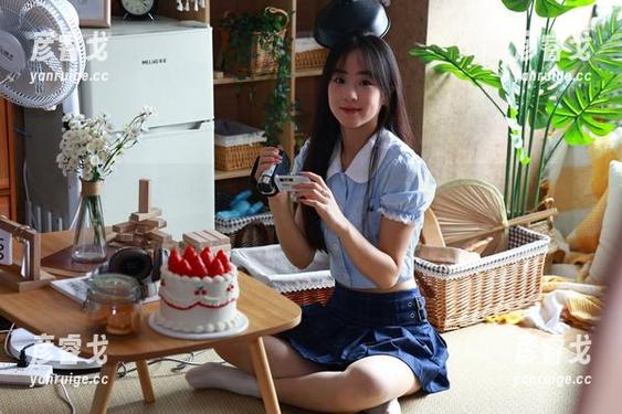 绮梦摄影 - 露露的牛仔裤：原图分享，结果是我又买了一条…哎!