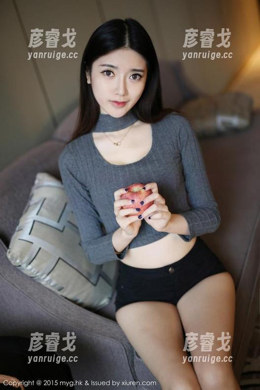 美媛馆-Yuli黄佳丽 美媛馆 - Yuli黄佳丽与高跟鞋,原图总能教你新姿势,快去图册里偷师。