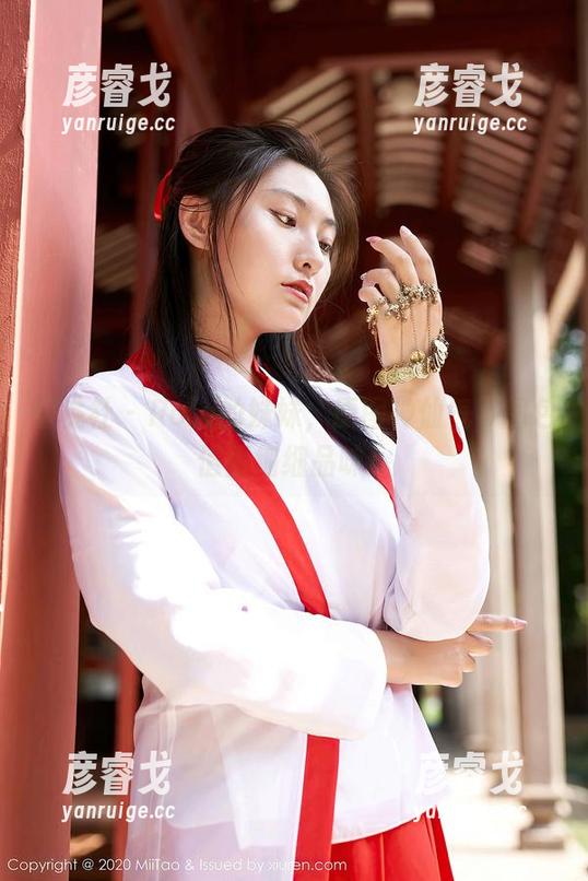 蜜桃社-Rola 蜜桃社 - Rola的妹妹,原图神仙气,图包值得细细品味!