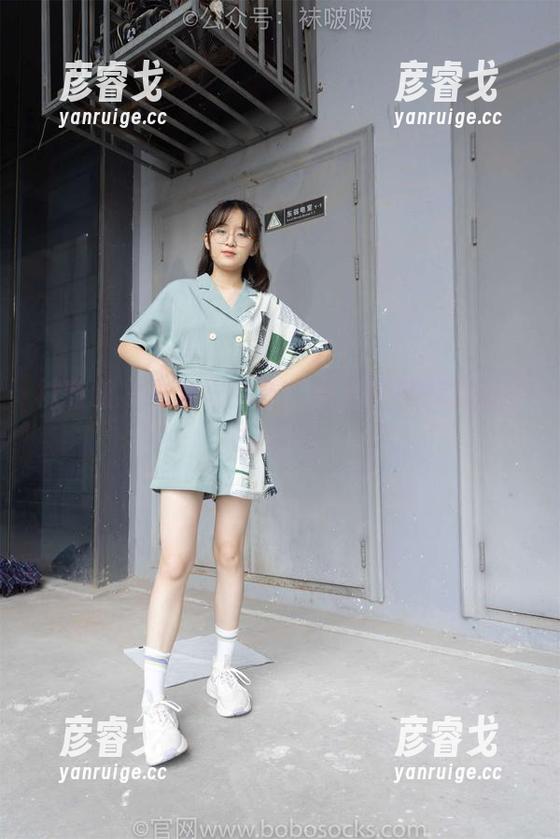 袜啵啵 - 雪糕与女孩：来了就不想走的精选图片！