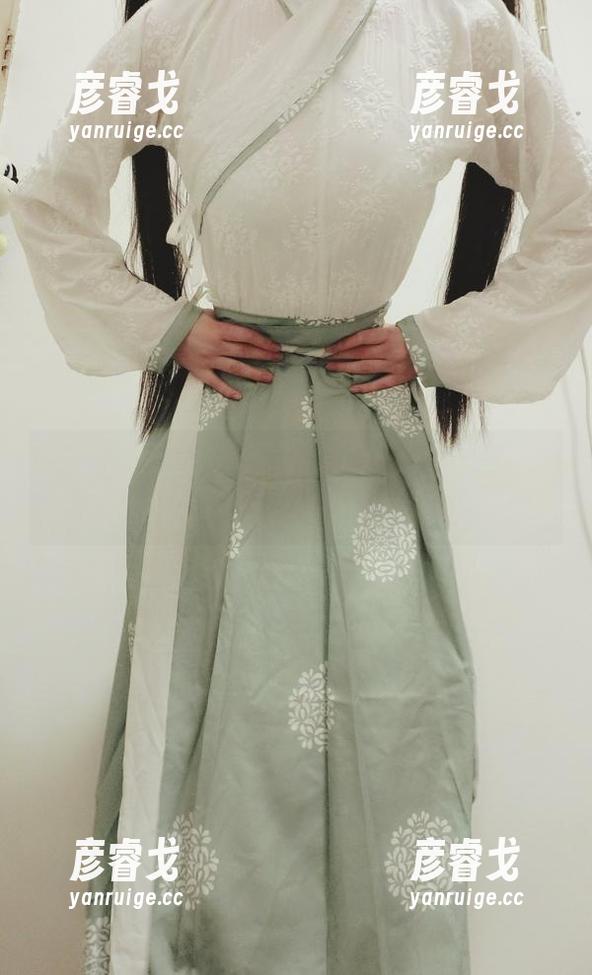 西尔酱 等不及了,西尔酱的春季校服合集,每一张都能凑出一季回忆