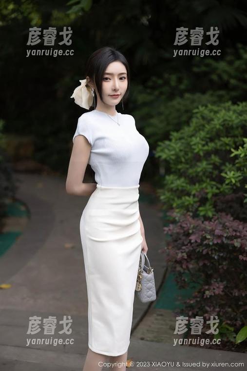 语画界 - Cris_卓娅祺的体操服套图，必然会让你在下载期间多看几眼呢！
